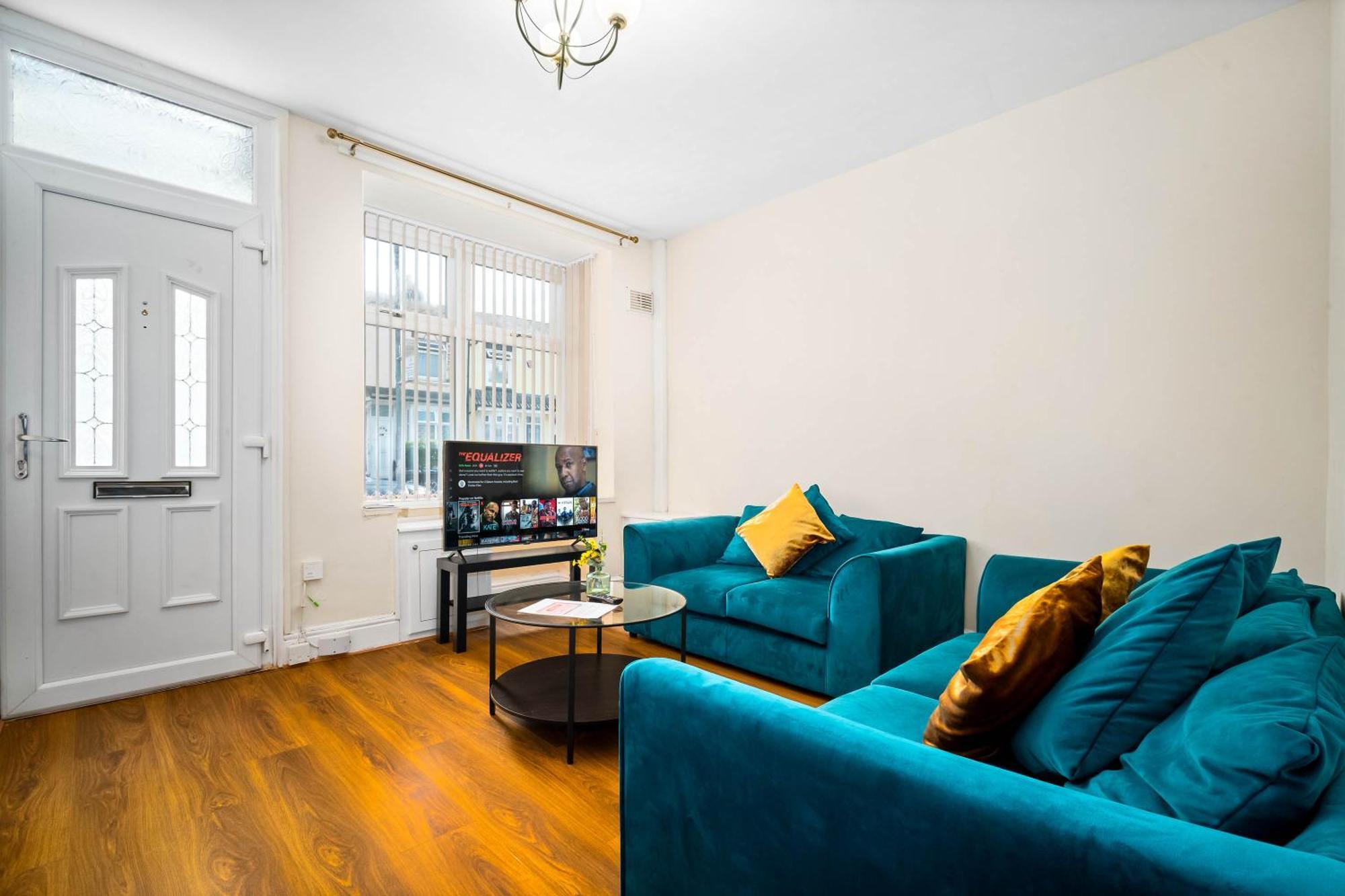 3 Bed House For Contractors & Families And Free Parking Villa Birmingham Exterior foto